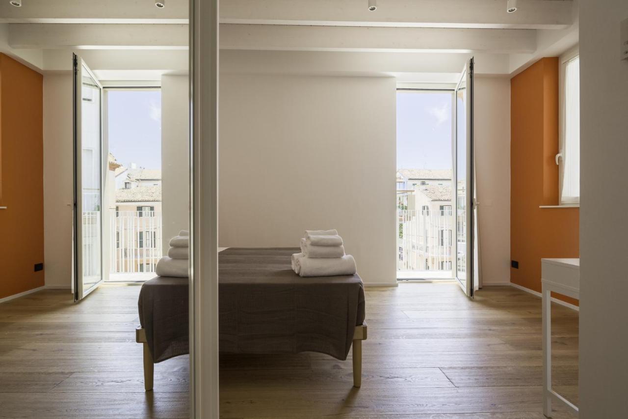 Acquapazza Restaurant & Room San Benedetto del Tronto Buitenkant foto